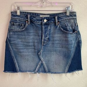 PacSun Jean Skirt Size: 28 Two Tone Button Fly